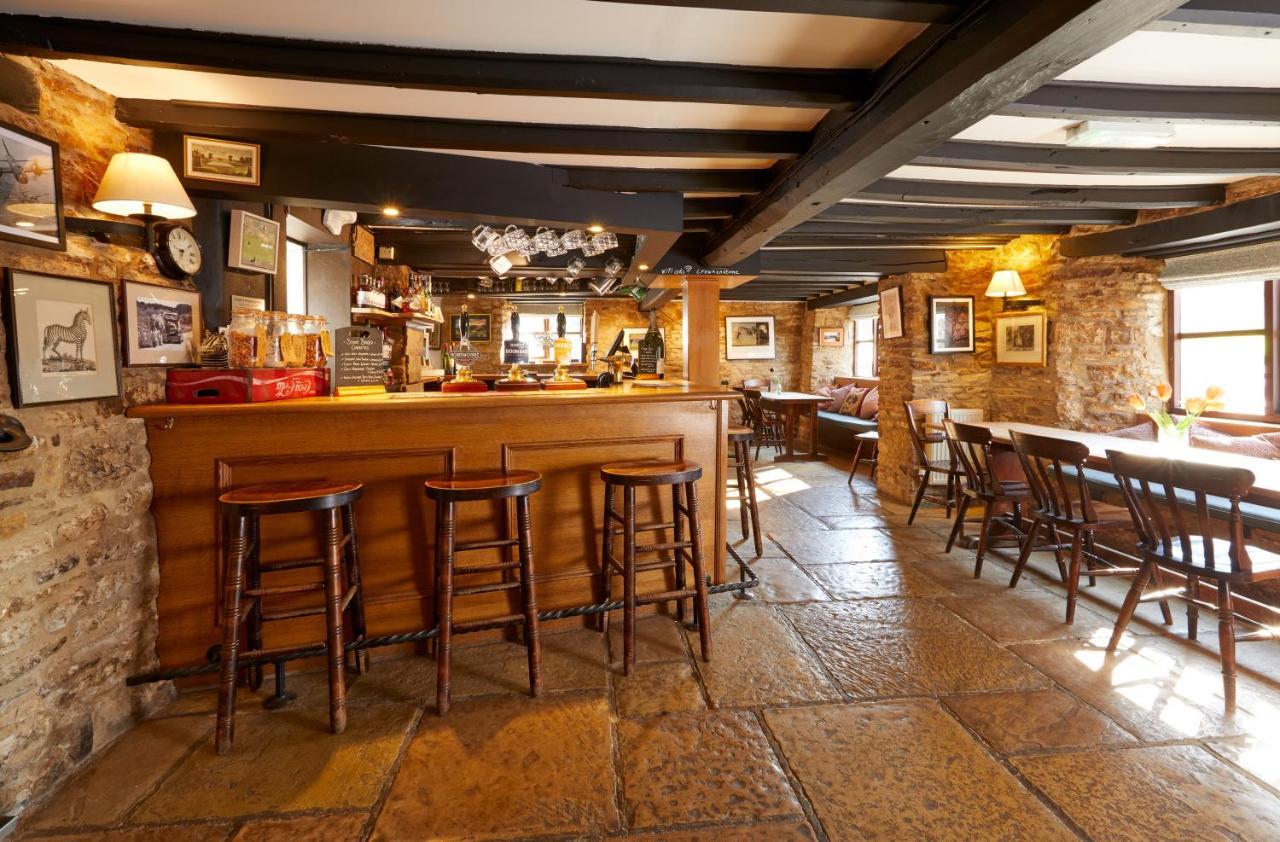 Estalagem The Crown Inn, Church Enstone Chipping Norton
